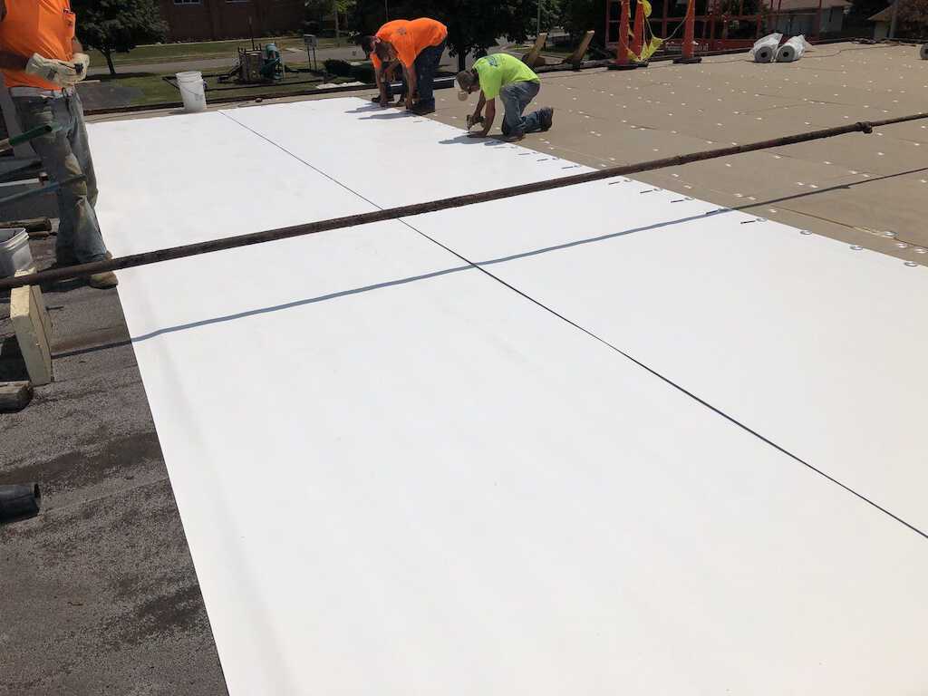 commercial roofing contractor epdm pvc roof