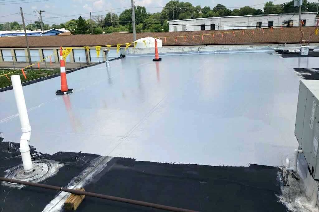 commercial roof repair in Springfield, Illinois