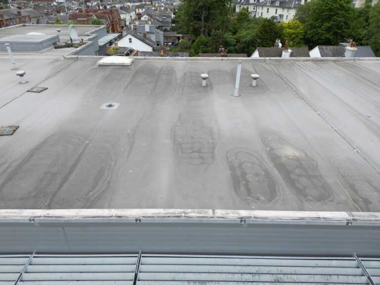commercial roof repair