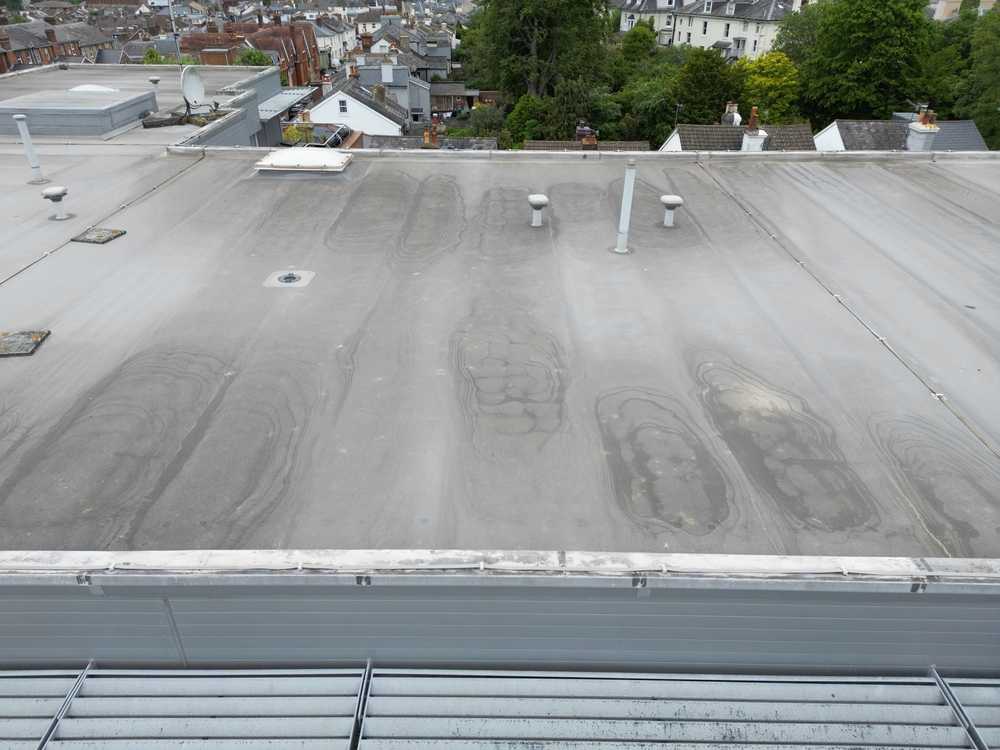 commercial roof repair